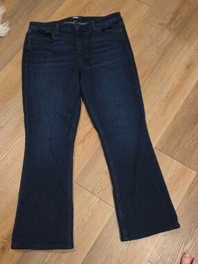 PAIGE Manhattan Flare Jeans